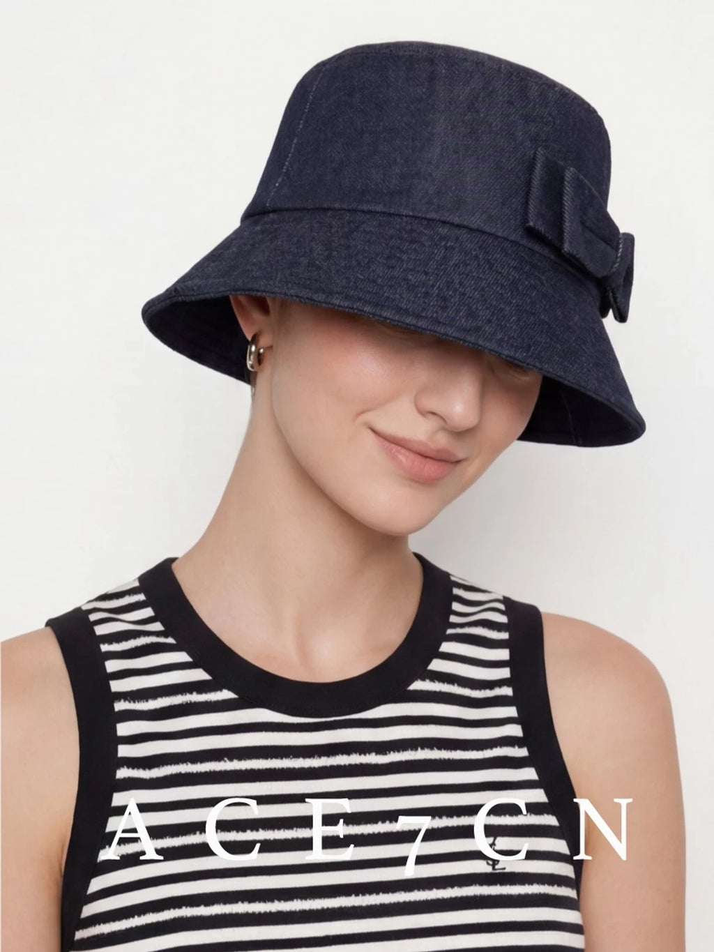 Bow-Detail Denim Bucket Hat — ACE7CN
