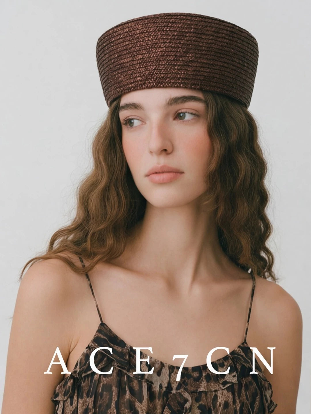 Minimal Hand-Woven Straw Pillbox Hat — ACE7CN