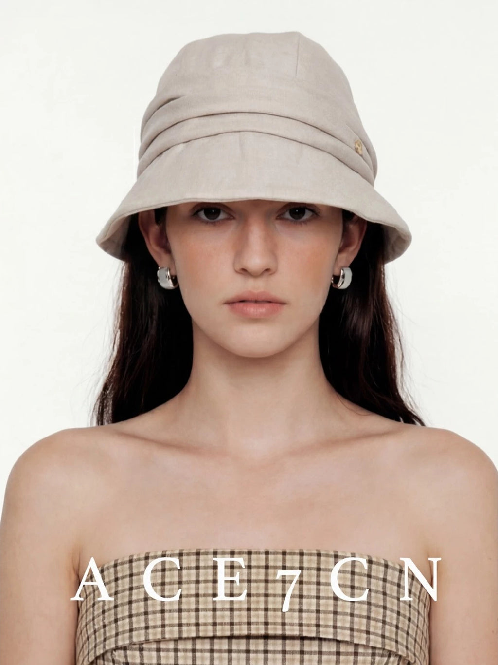 Pleated Wide-Brim Fabric Bucket Hat — ACE7CN