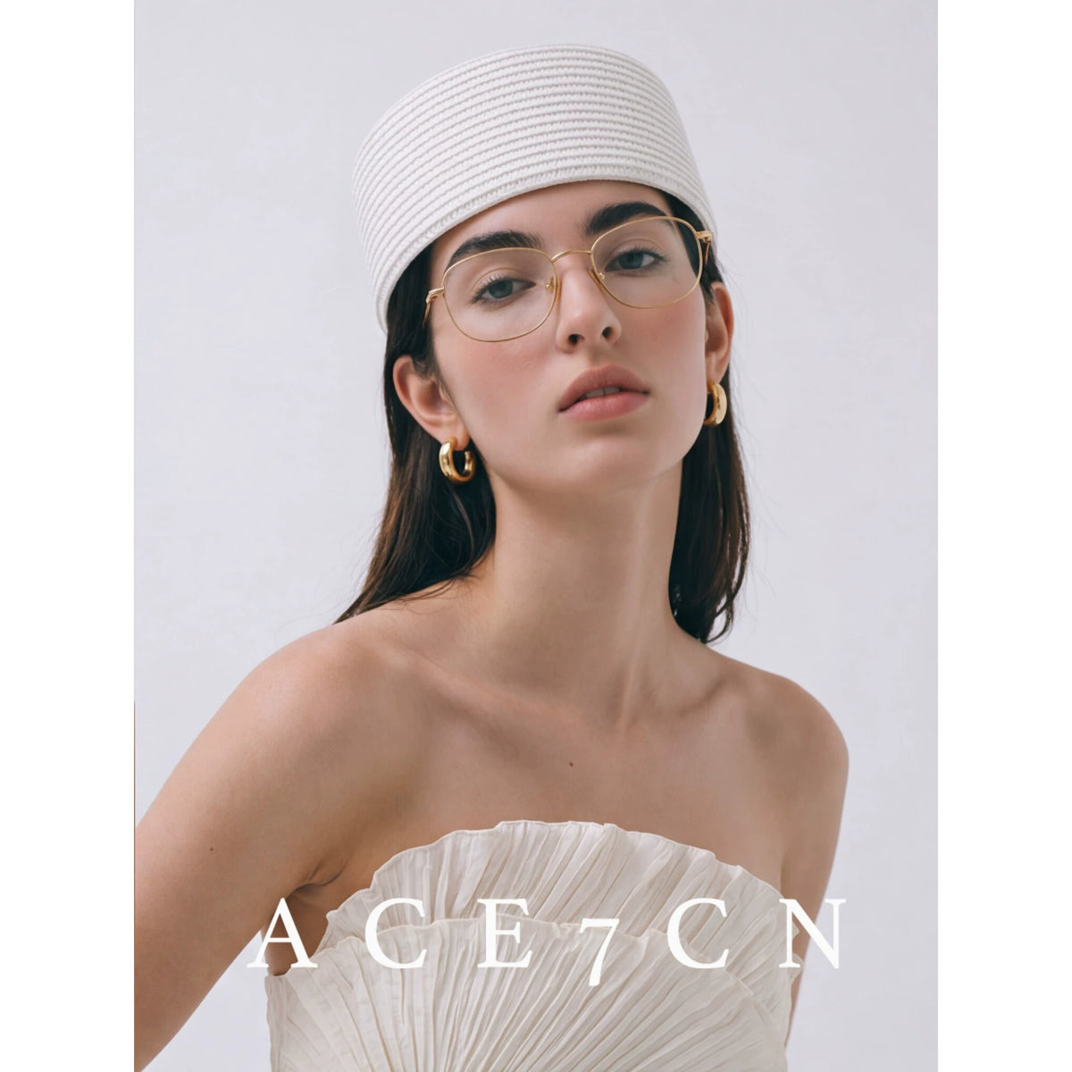 Round Straw Pillbox Hat — ACE7CN