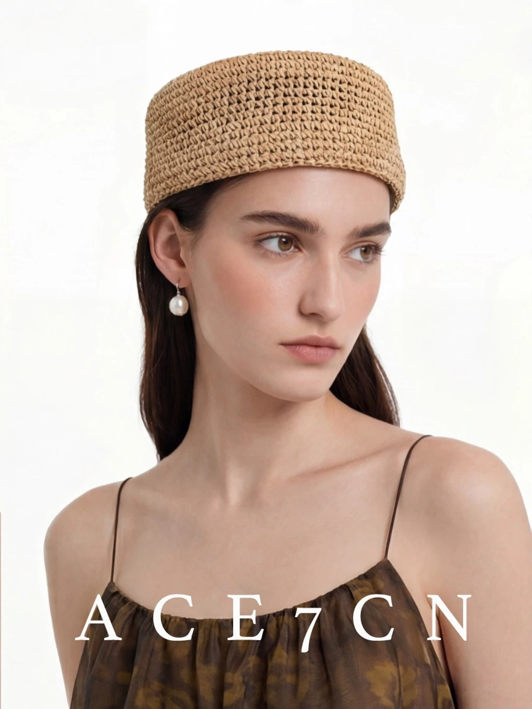 Brimless Domed Straw Pillbox Hat — ACE7CN
