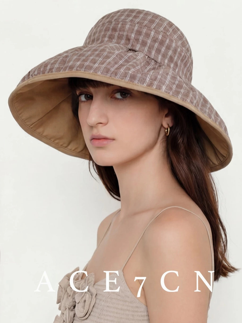 Reversible Plaid Wide-Brim Bucket Hat — ACE7CN