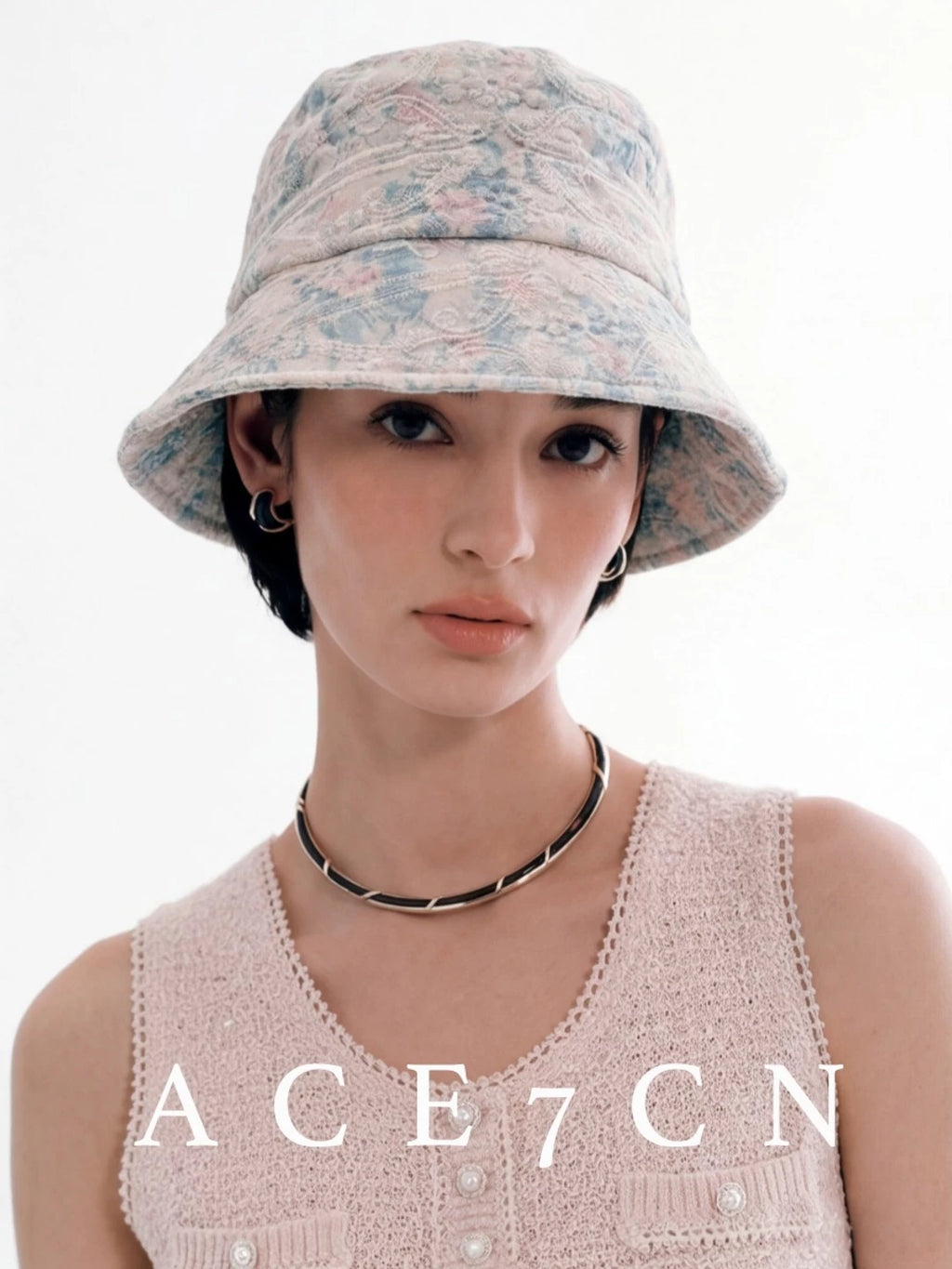 Embossed Jacquard Lace Bucket Hat — ACE7CN