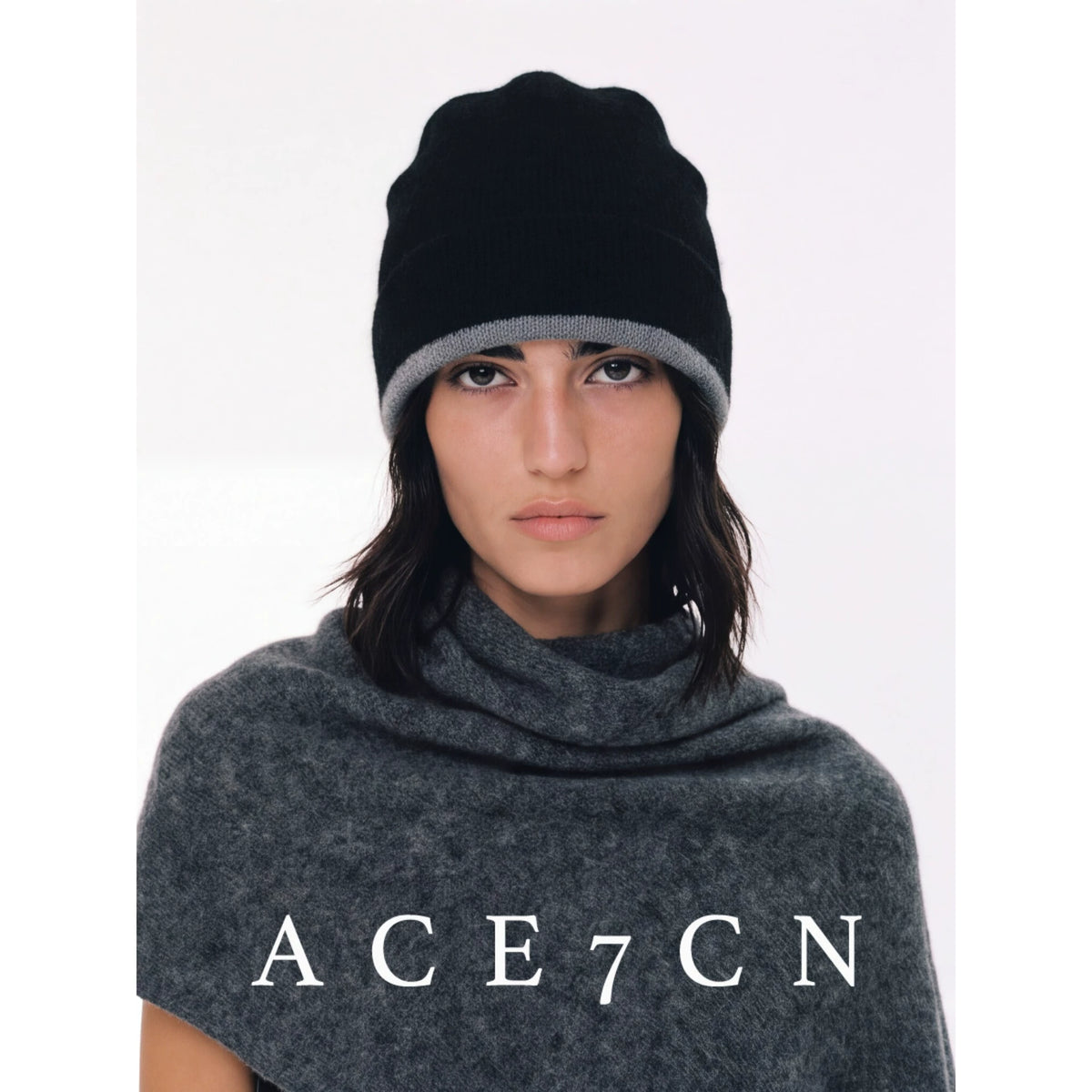 Two-Tone Minimalist Knit Beanie — ACE7CN