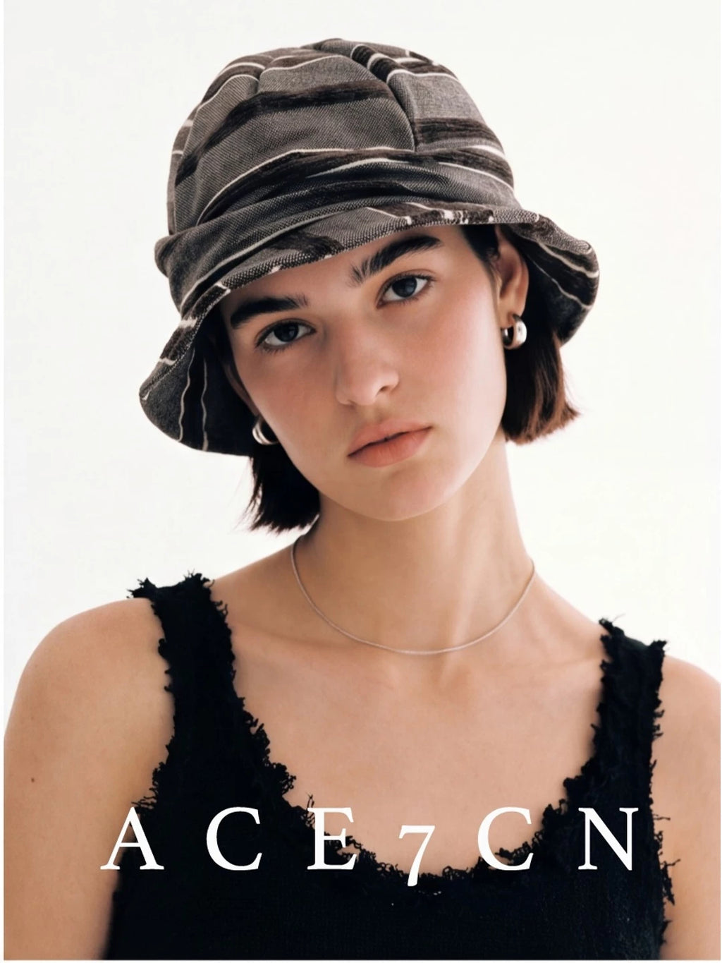 Striped Fabric Bucket Hat — ACE7CN