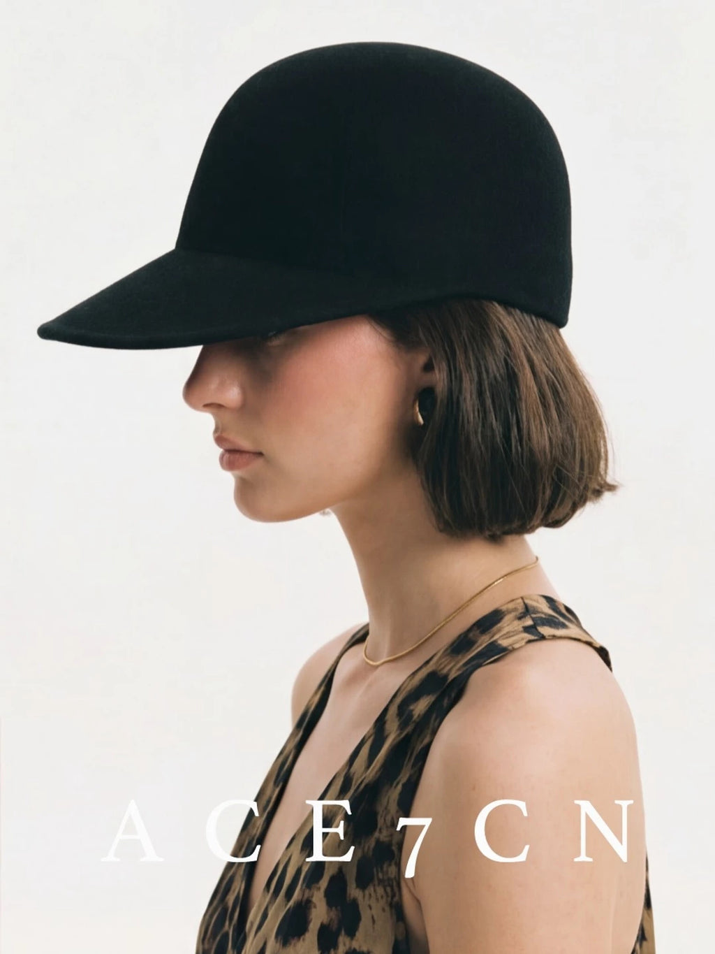 Long-Peak Wool Equestrian Cap — ACE7CN