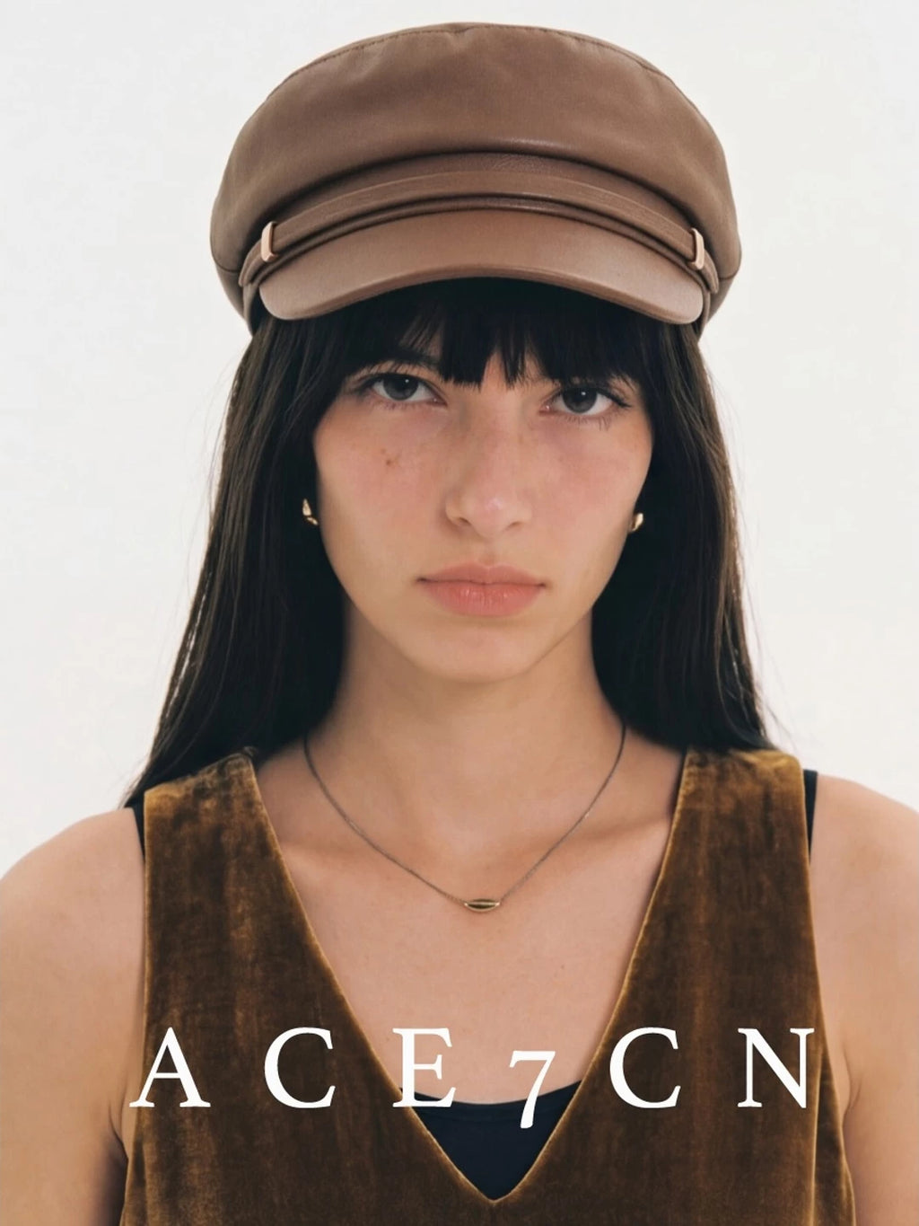Short-Brim Leather Equestrian Cap — ACE7CN