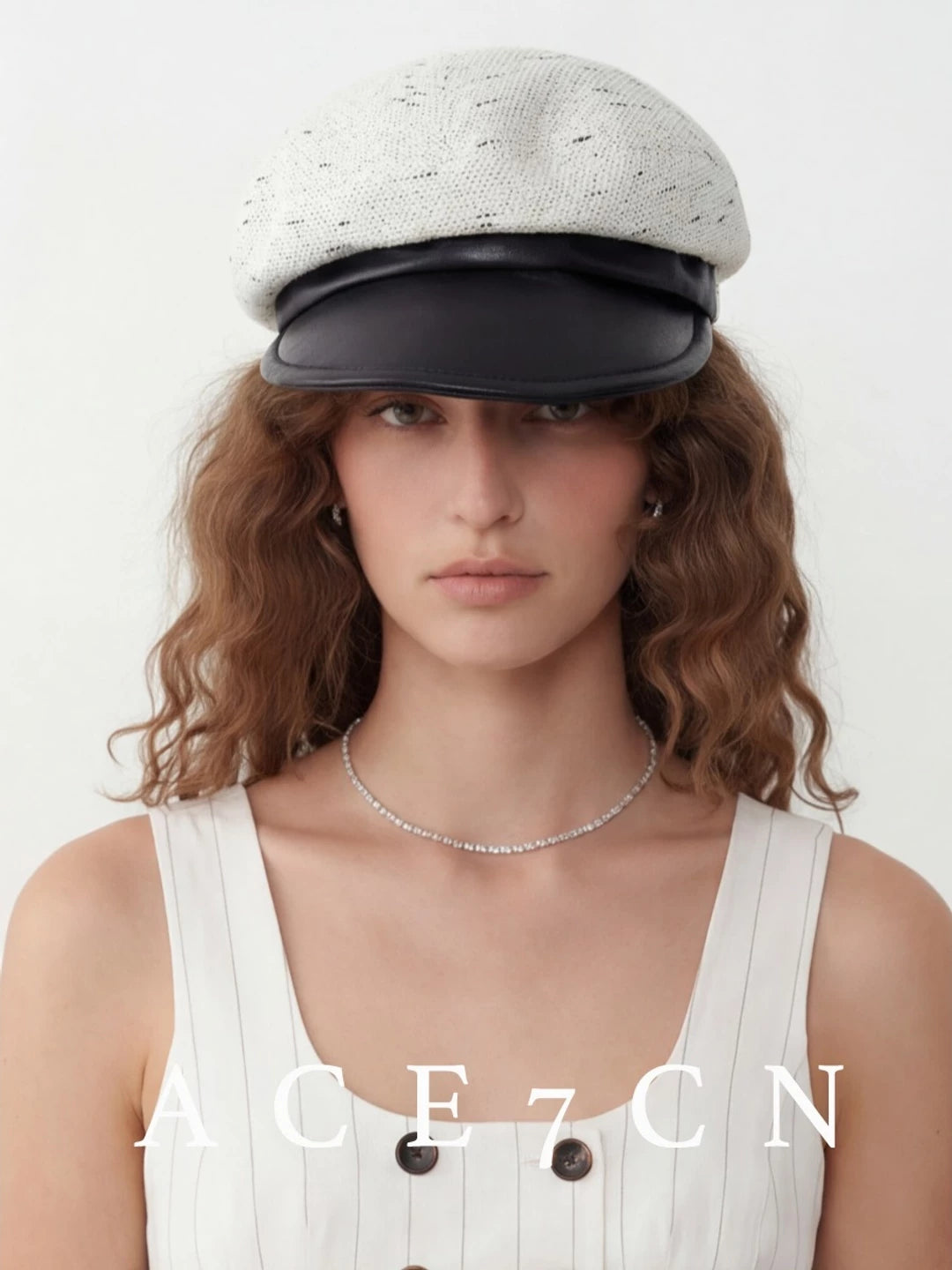 Leather-Peak Woven Newsboy Cap — ACE7CN