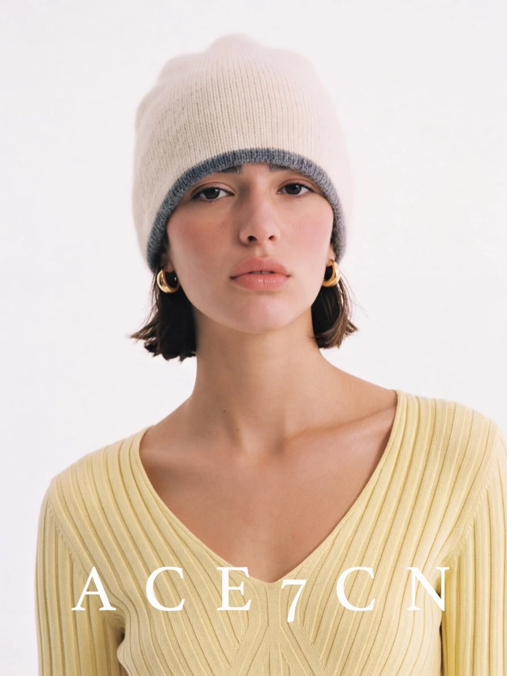Two-Tone Minimalist Knit Beanie — ACE7CN