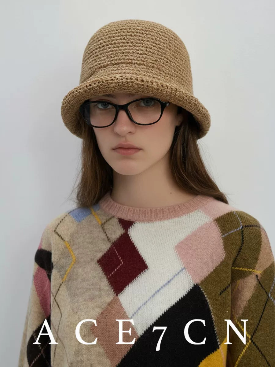Hand-Crochet Roll-Brim Bucket Hat — ACE7CN