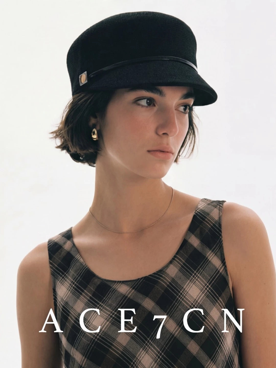 Short-Brim Equestrian Cap — ACE7CN