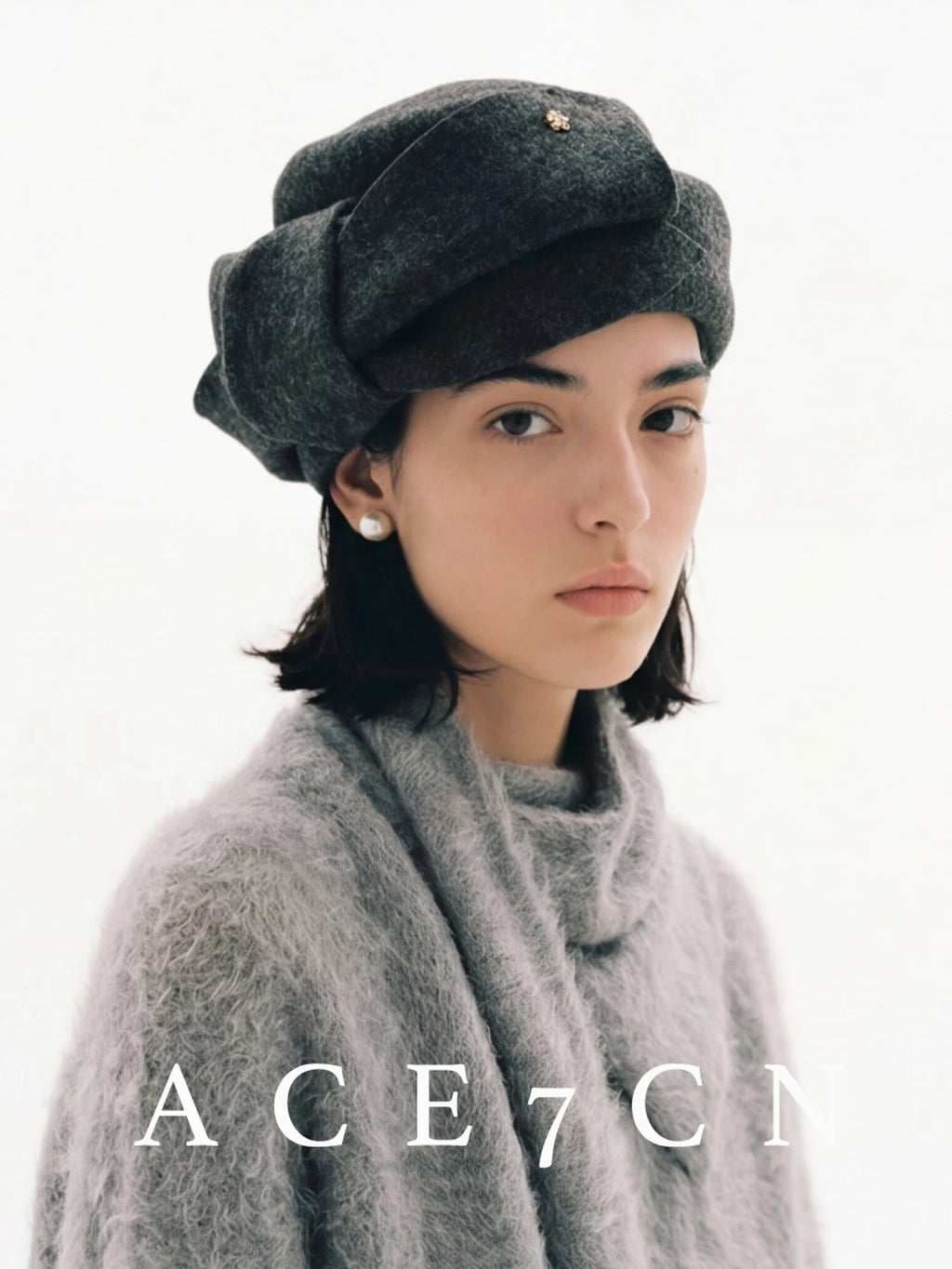 Bow-Detail Wool Pillbox Hat — ACE7CN