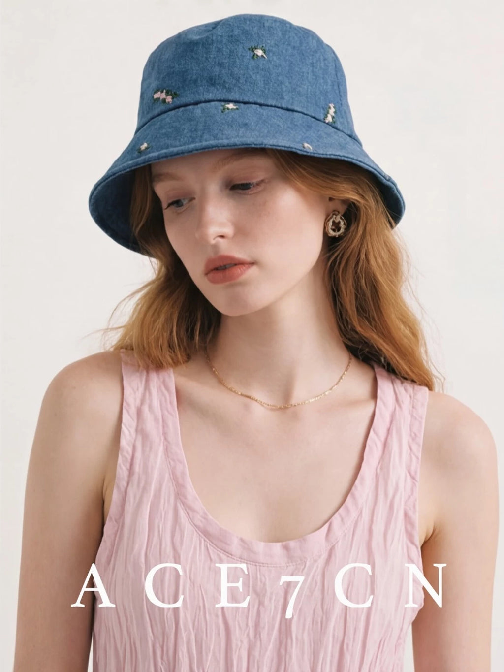 Floral-Embroidered Denim Bucket Hat — ACE7CN
