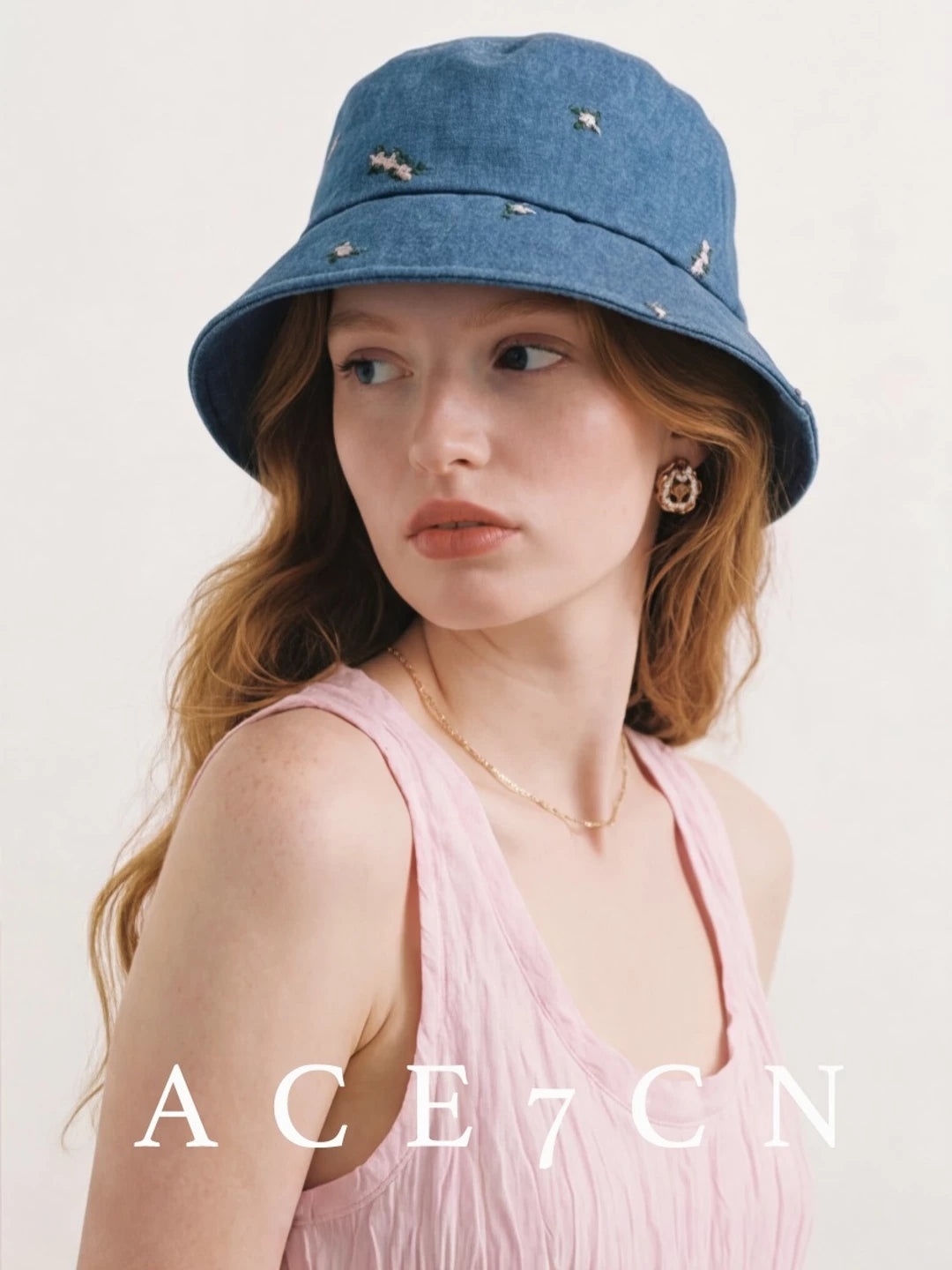 Floral-Embroidered Denim Bucket Hat — ACE7CN