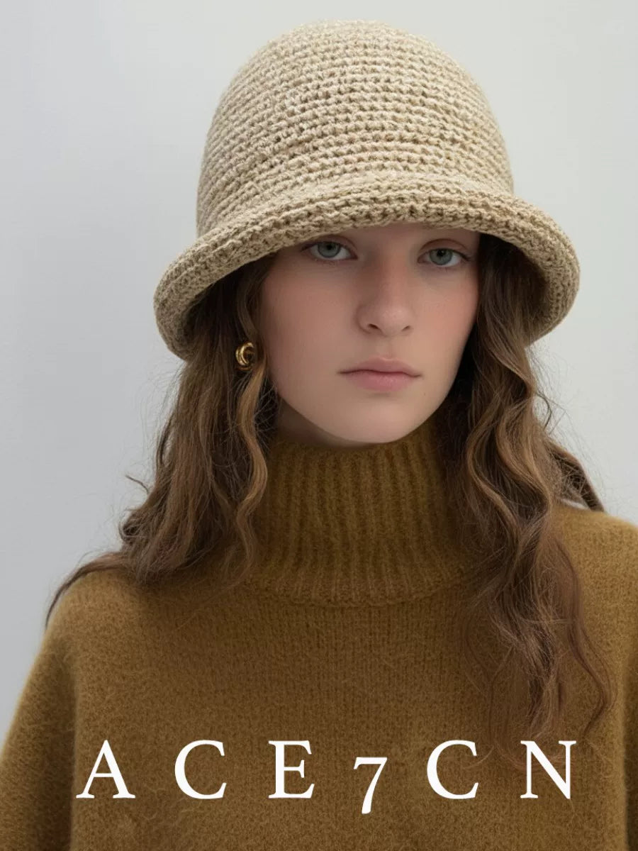 Hand-Crochet Roll-Brim Bucket Hat — ACE7CN