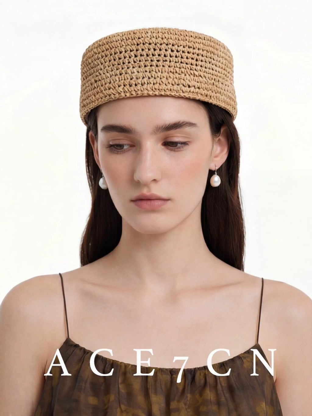 Brimless Domed Straw Pillbox Hat — ACE7CN