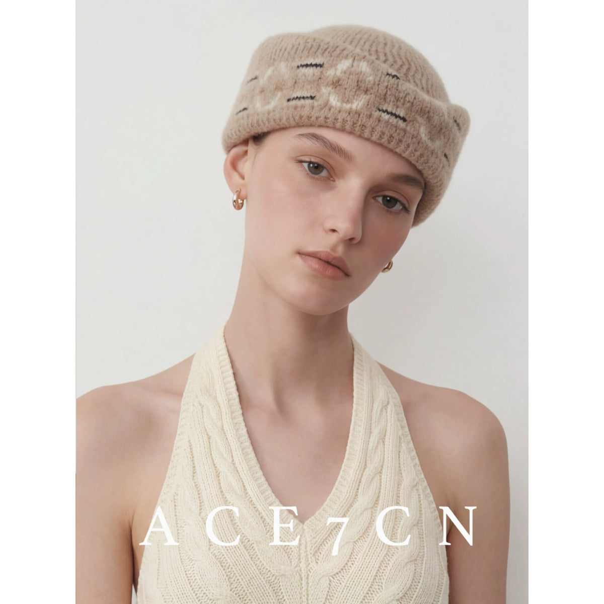 Jacquard Knit Pillbox Hat — ACE7CN