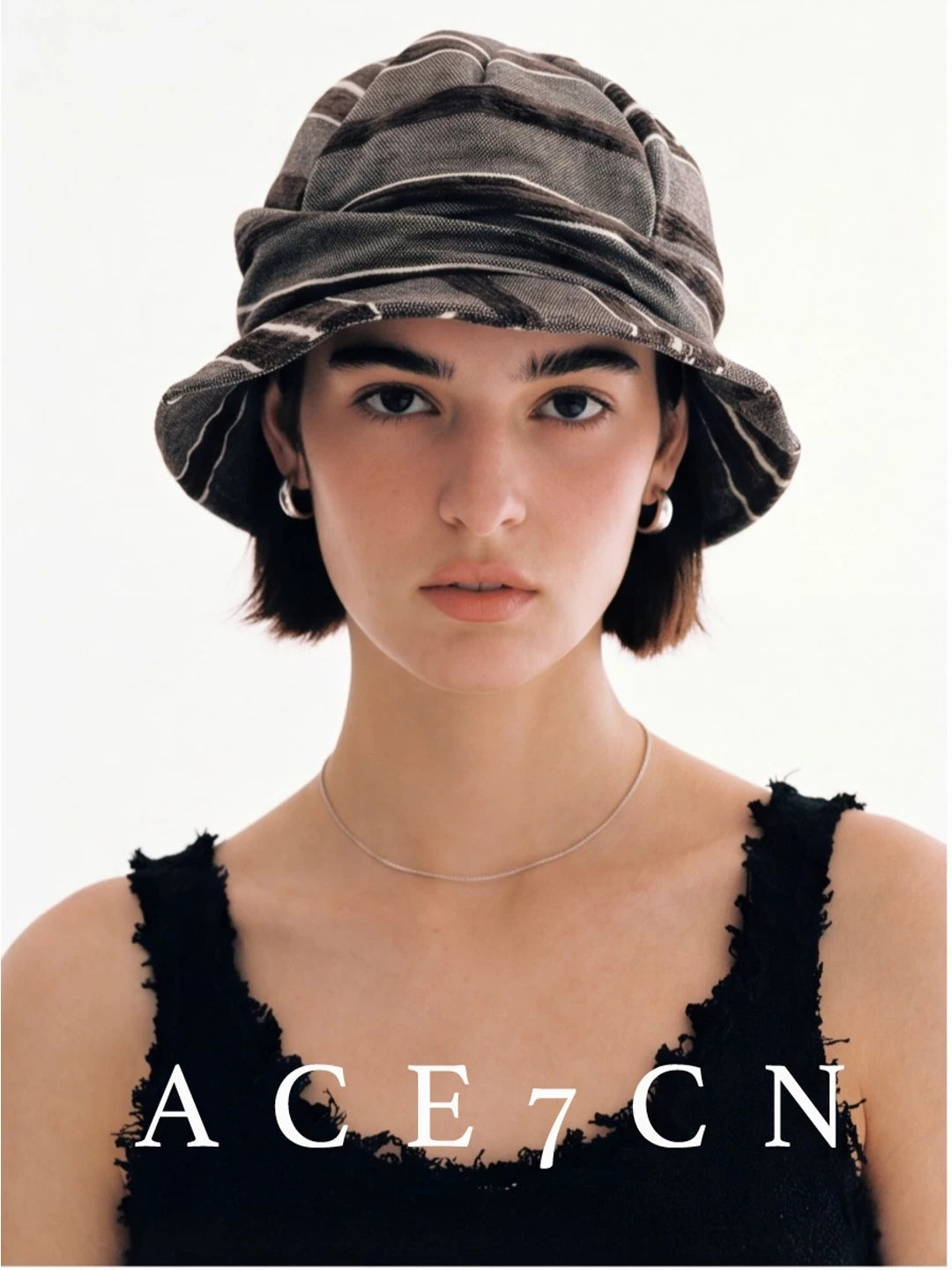 Striped Fabric Bucket Hat — ACE7CN