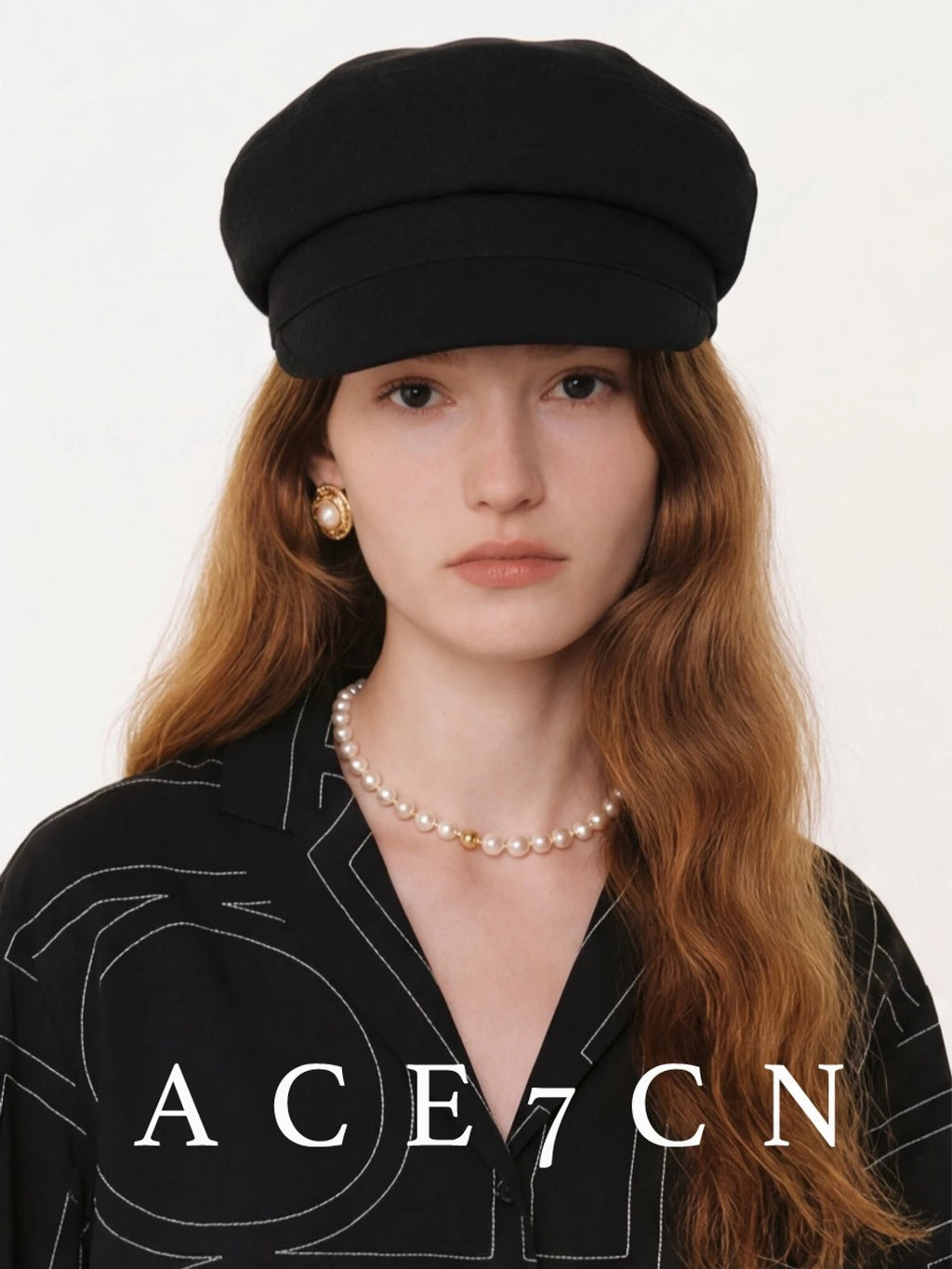 Generous-Fit Suede Octagonal Cap — ACE7CN