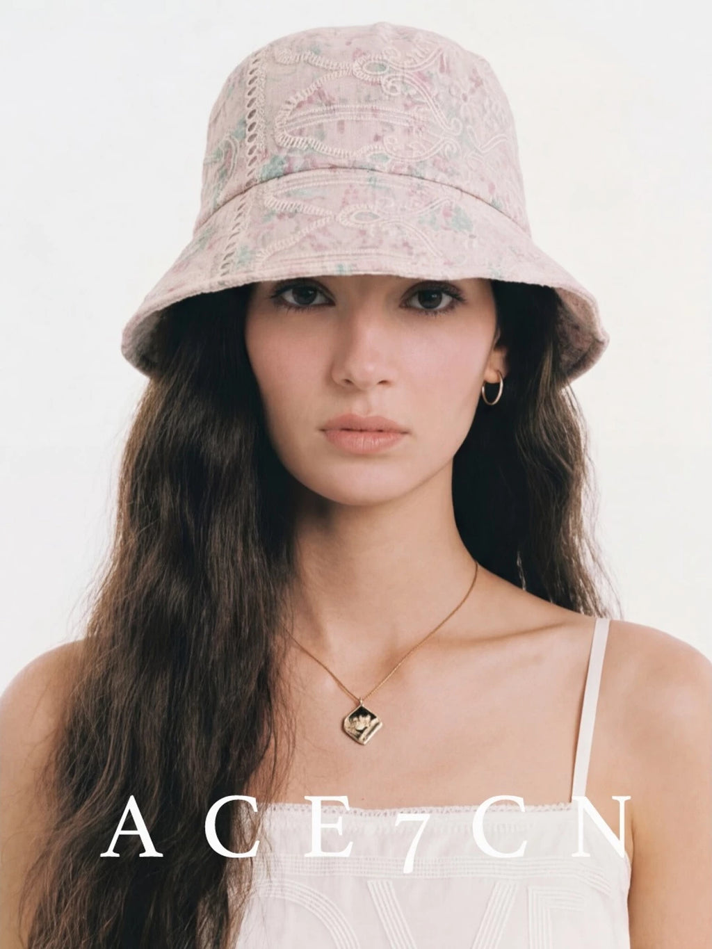 Embossed Jacquard Lace Bucket Hat — ACE7CN