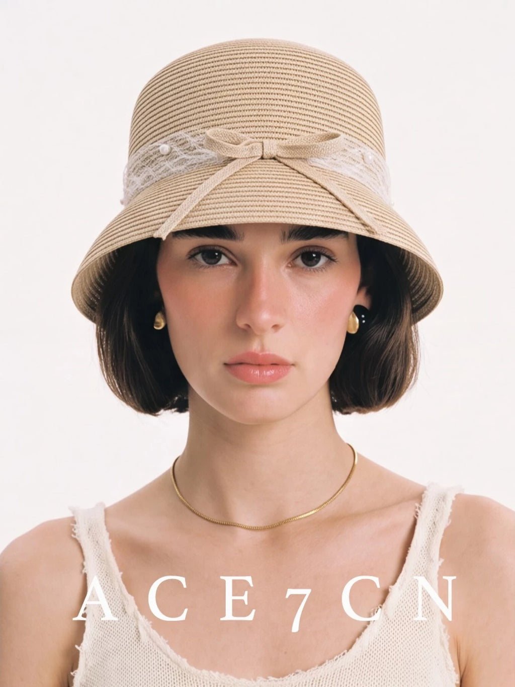Bow-Detail Straw Cloche — ACE7CN
