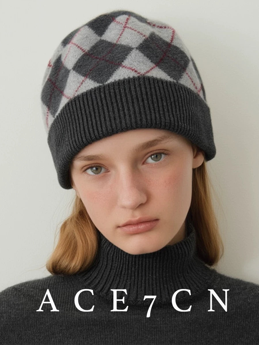 Gray Argyle Cashmere Beanie — ACE7CN