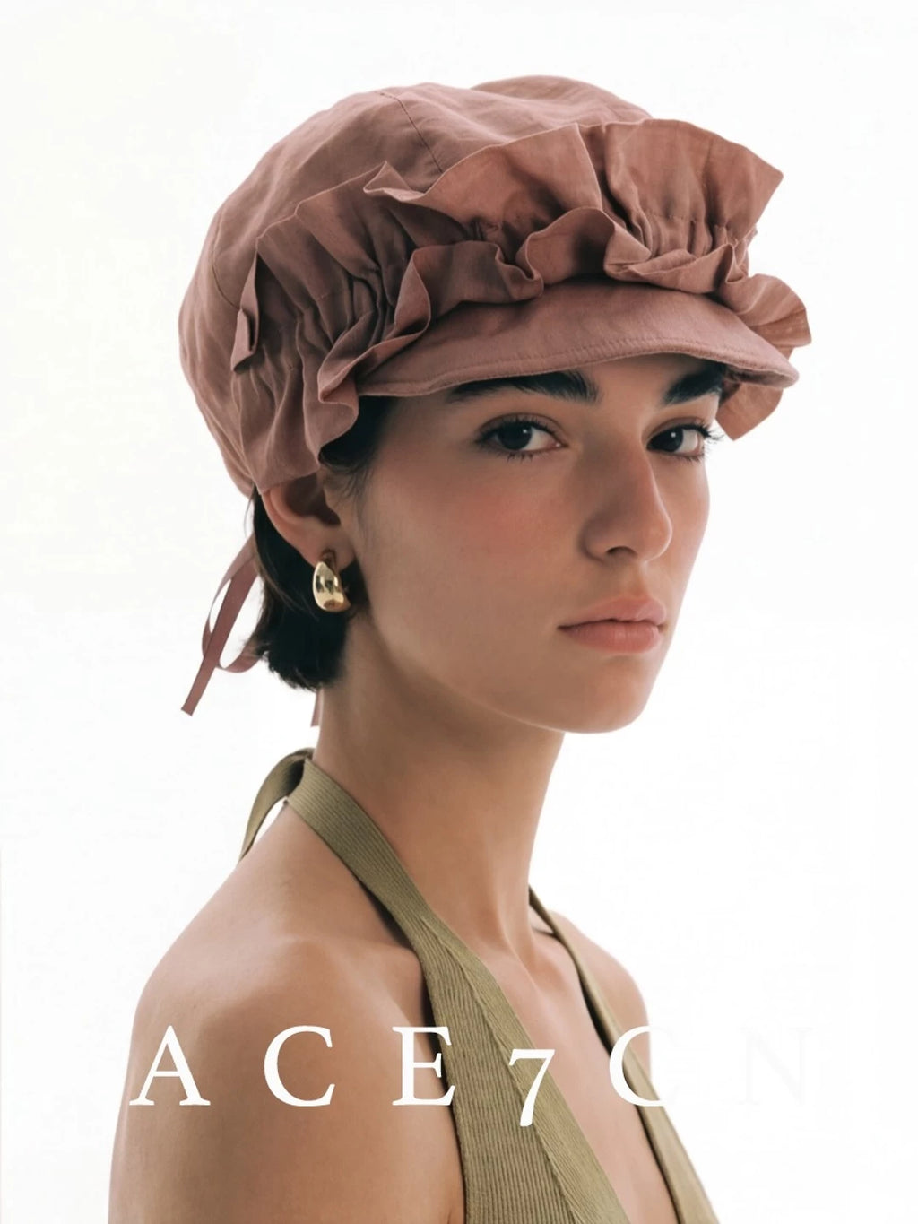 Pinched-Flower Ramie Equestrian Cap — ACE7CN