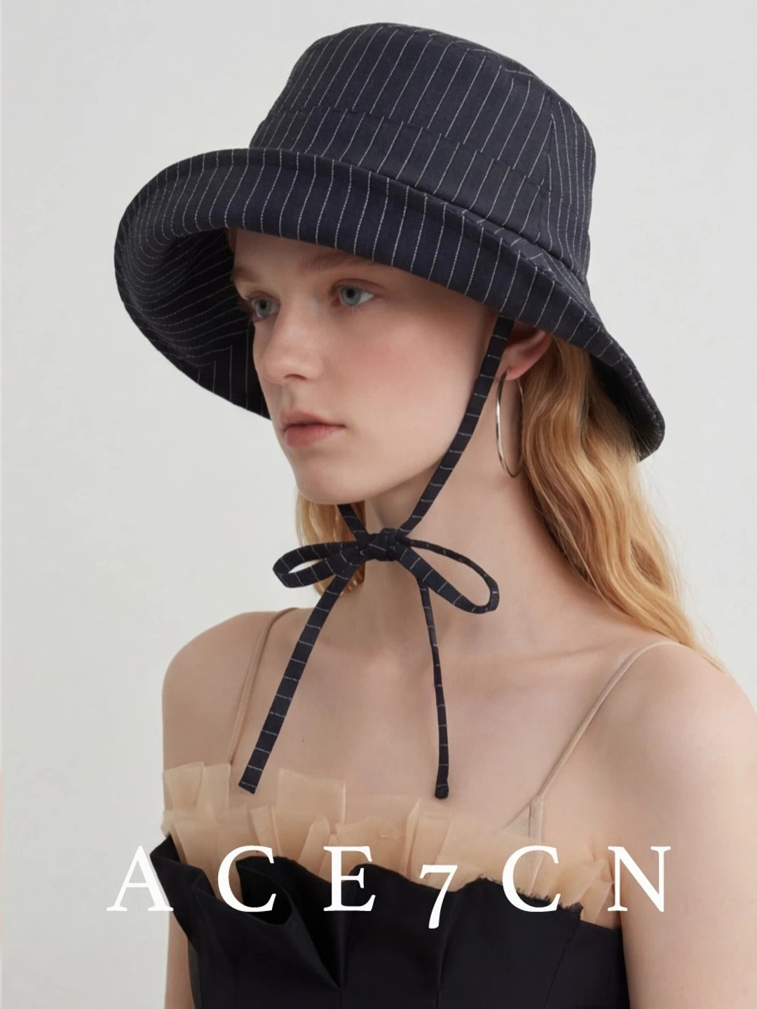 Wide-Brim Striped Bucket Hat — ACE7CN