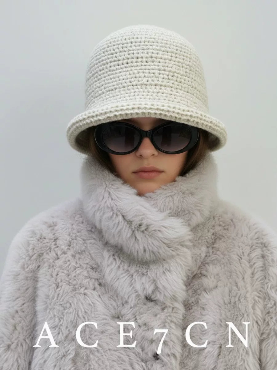 Roll-Brim Hand-Crochet Bucket Hat — ACE7CN