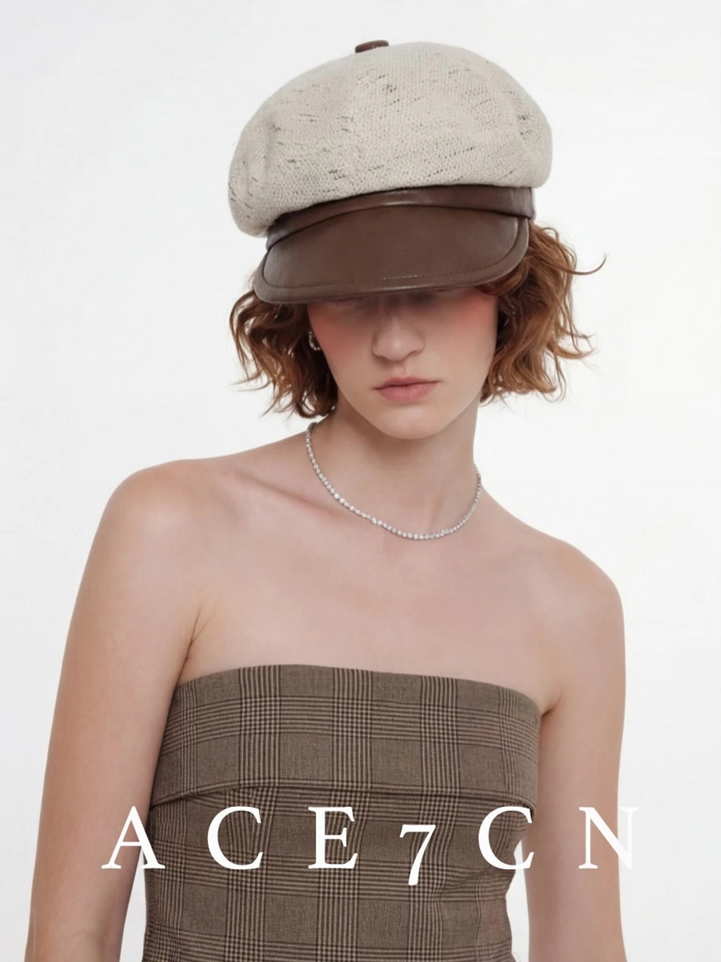Leather-Peak Woven Newsboy Cap — ACE7CN