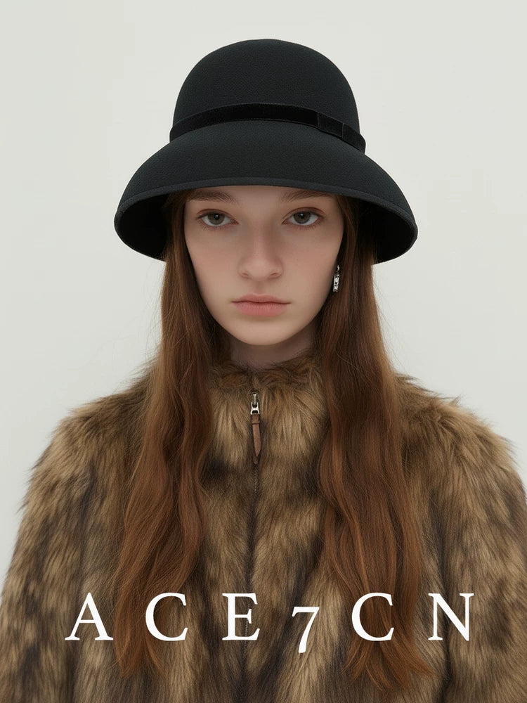 Wide-Brim Wool Cloche — ACE7CN