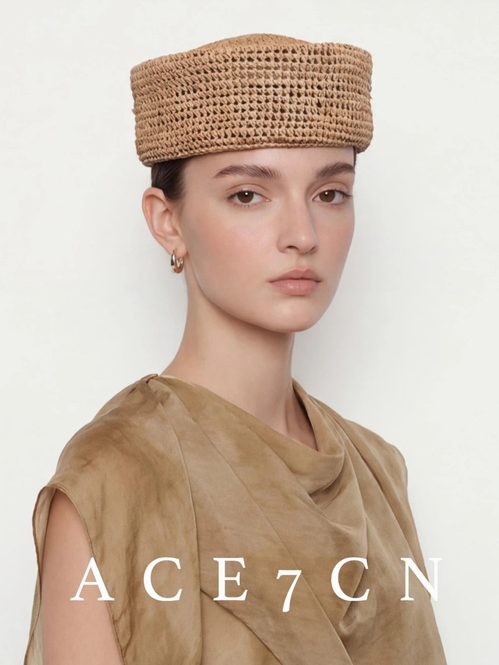 Brimless Openwork Straw Pillbox Hat — ACE7CN