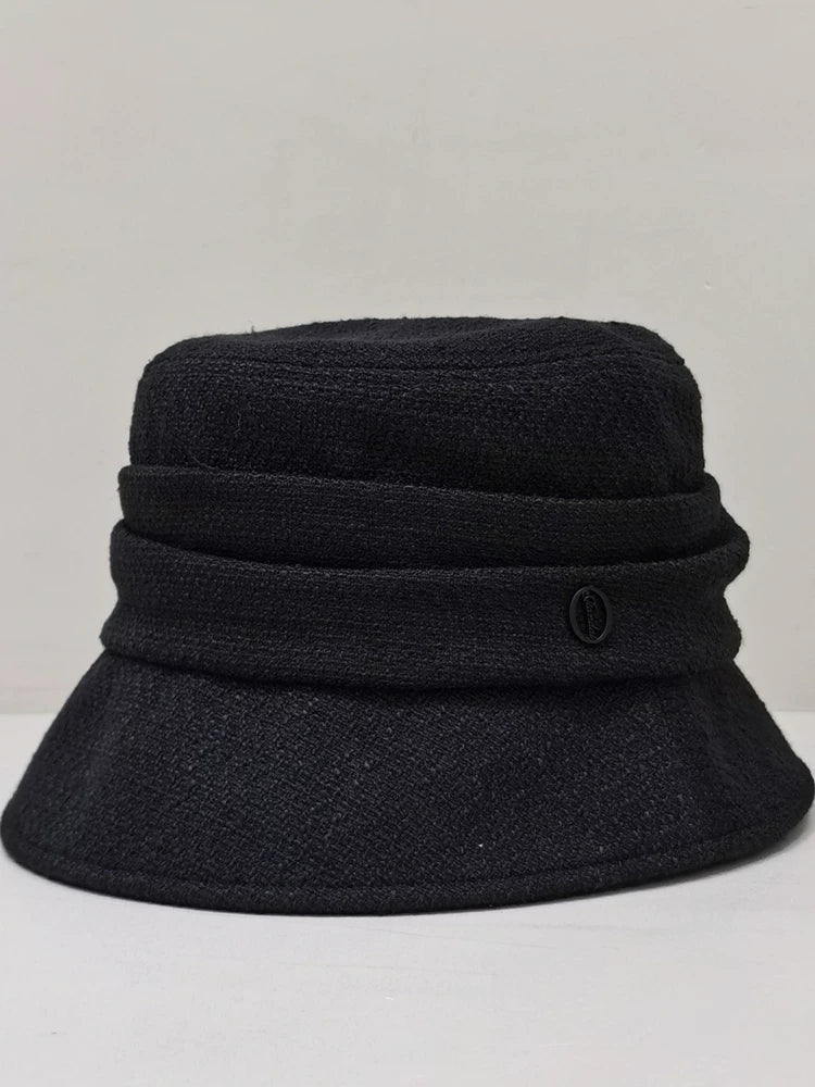 Short-Brim Tweed Bucket Hat — ACE7CN