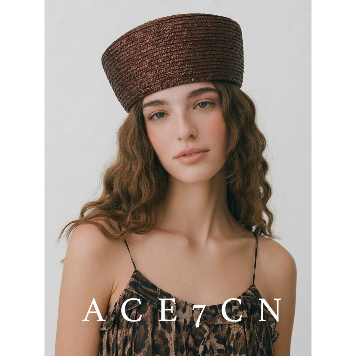 Minimal Hand-Woven Straw Pillbox Hat — ACE7CN
