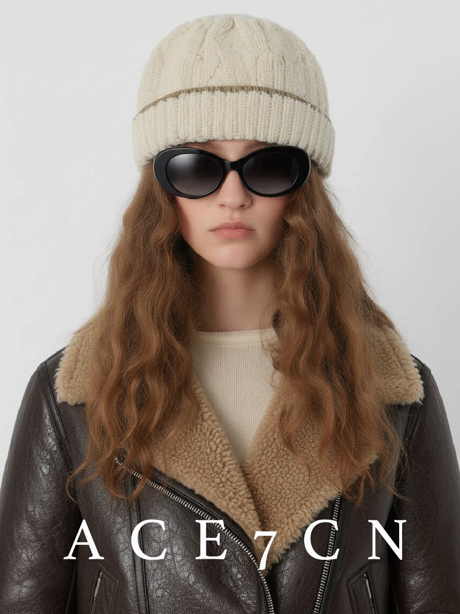 Two-Tone Cable-Knit Beanie — ACE7CN