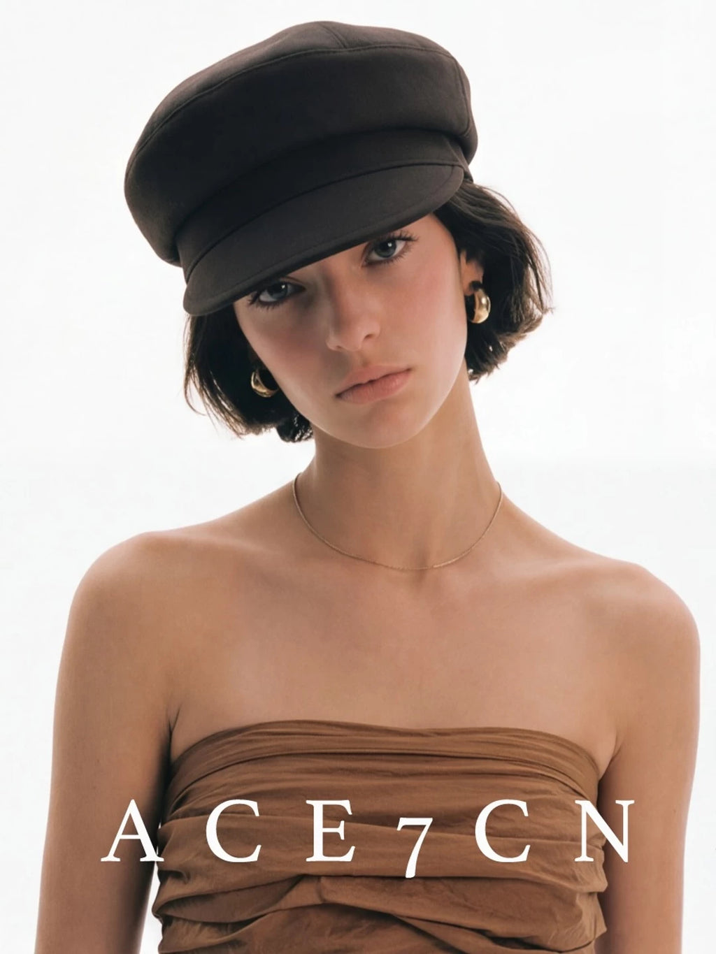 Generous-Fit Suede Octagonal Cap — ACE7CN