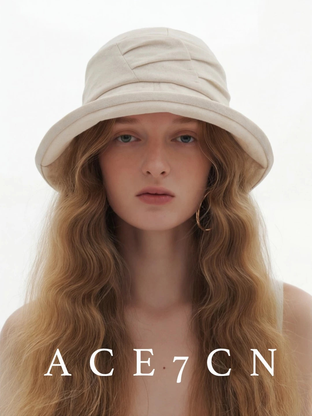 Pleated Roll-Brim Bucket Hat — ACE7CN