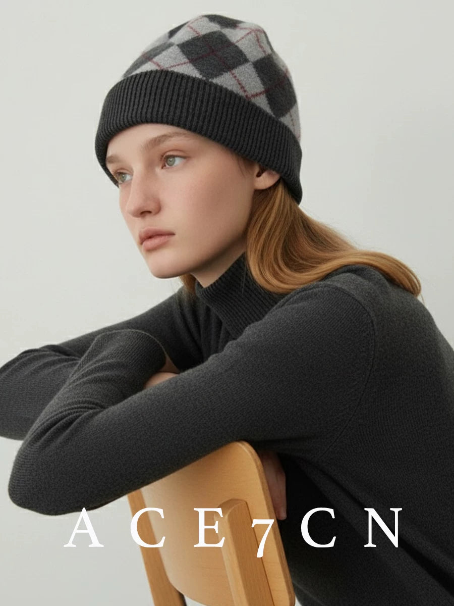 Gray Argyle Cashmere Beanie — ACE7CN