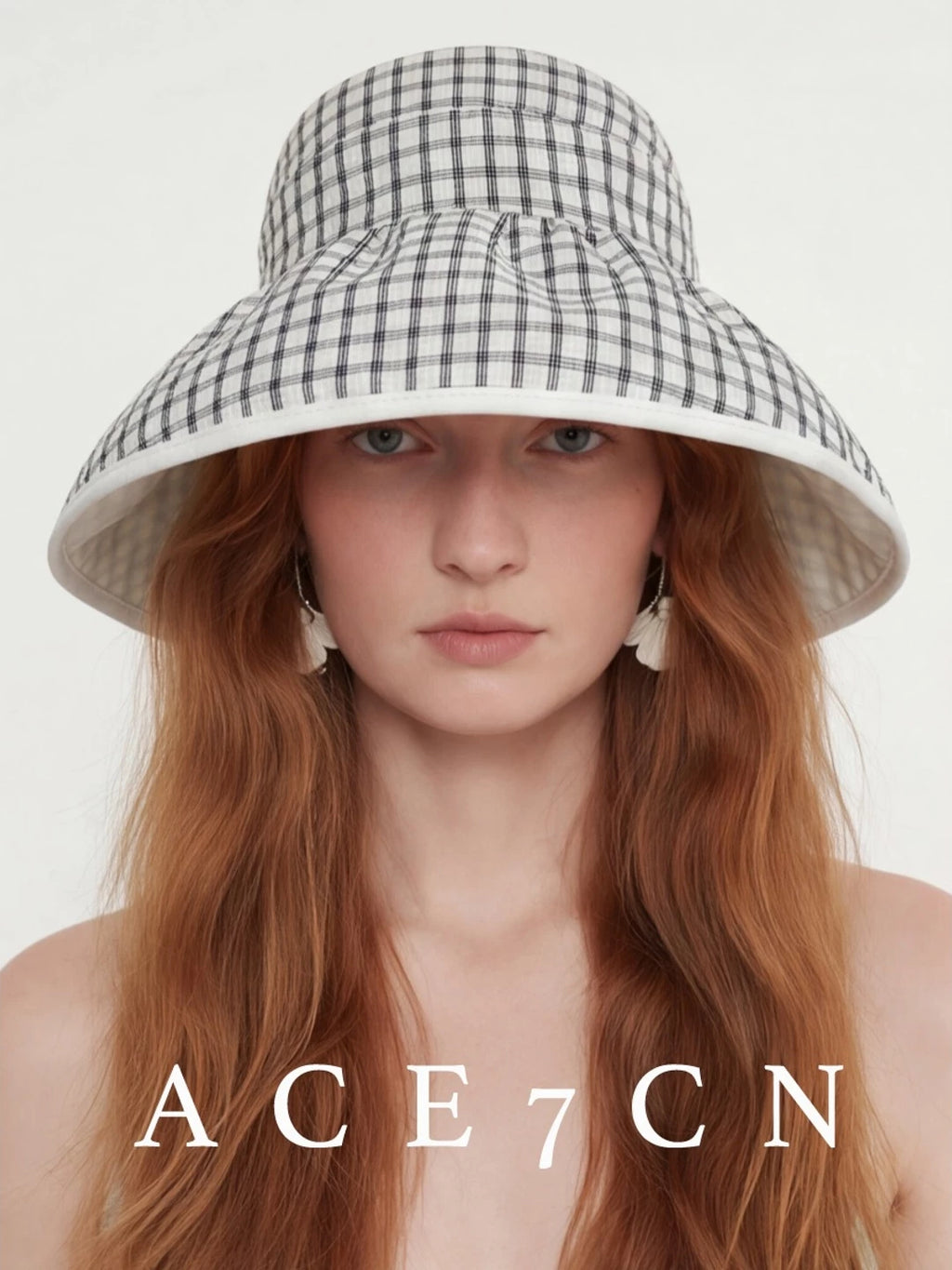 Reversible Plaid Wide-Brim Bucket Hat — ACE7CN