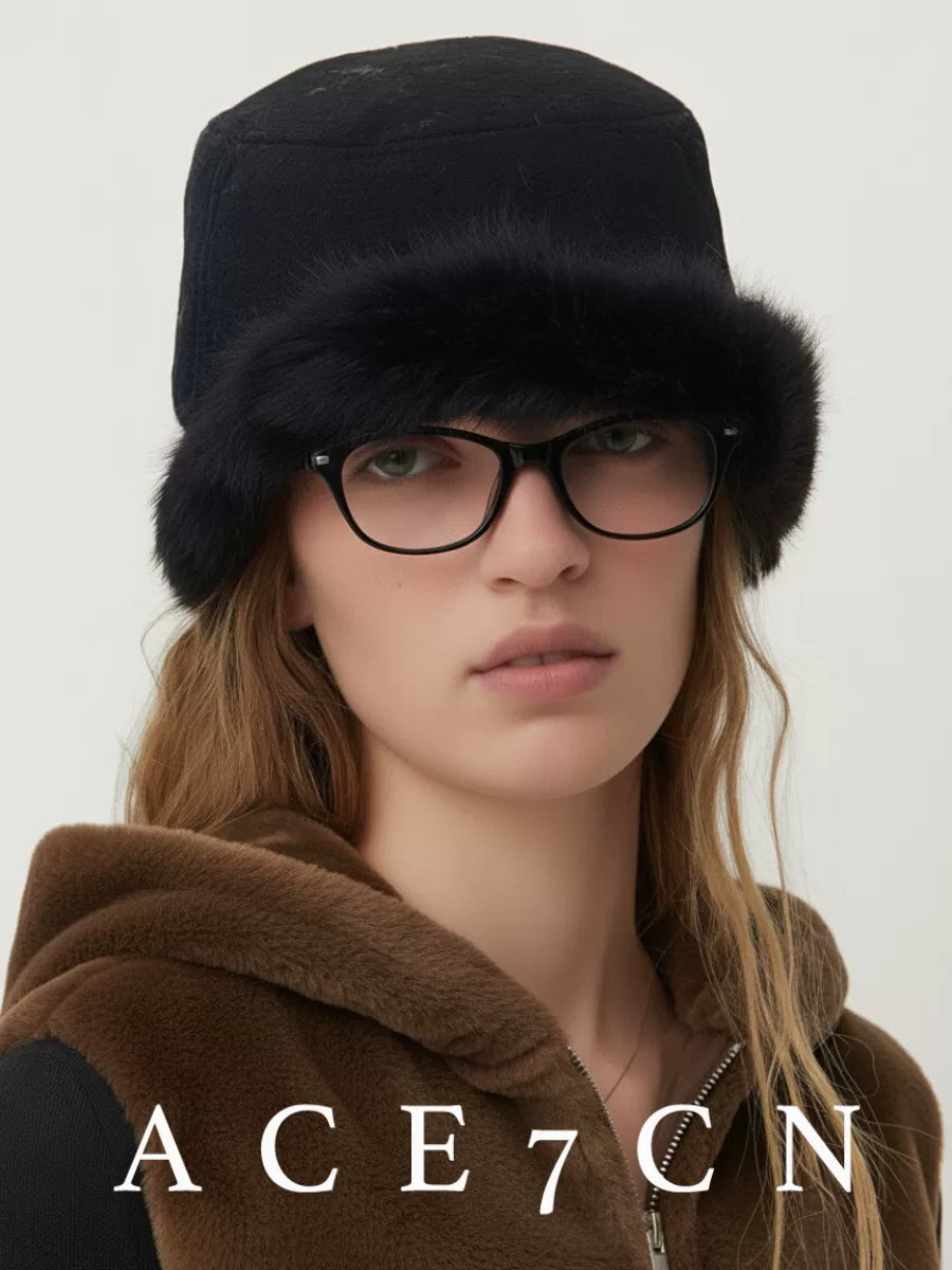 Faux-Fur Tweed Equestrian Cap — ACE7CN