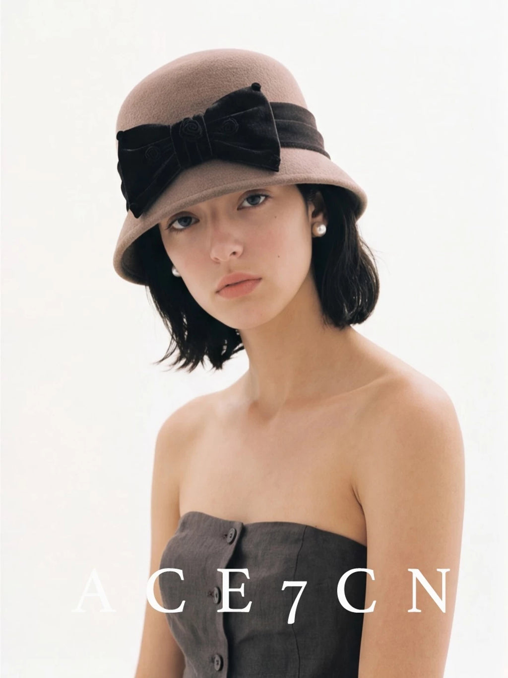 Japanese Niche 100 Wool Lampshade Bucket Hat Camellia
