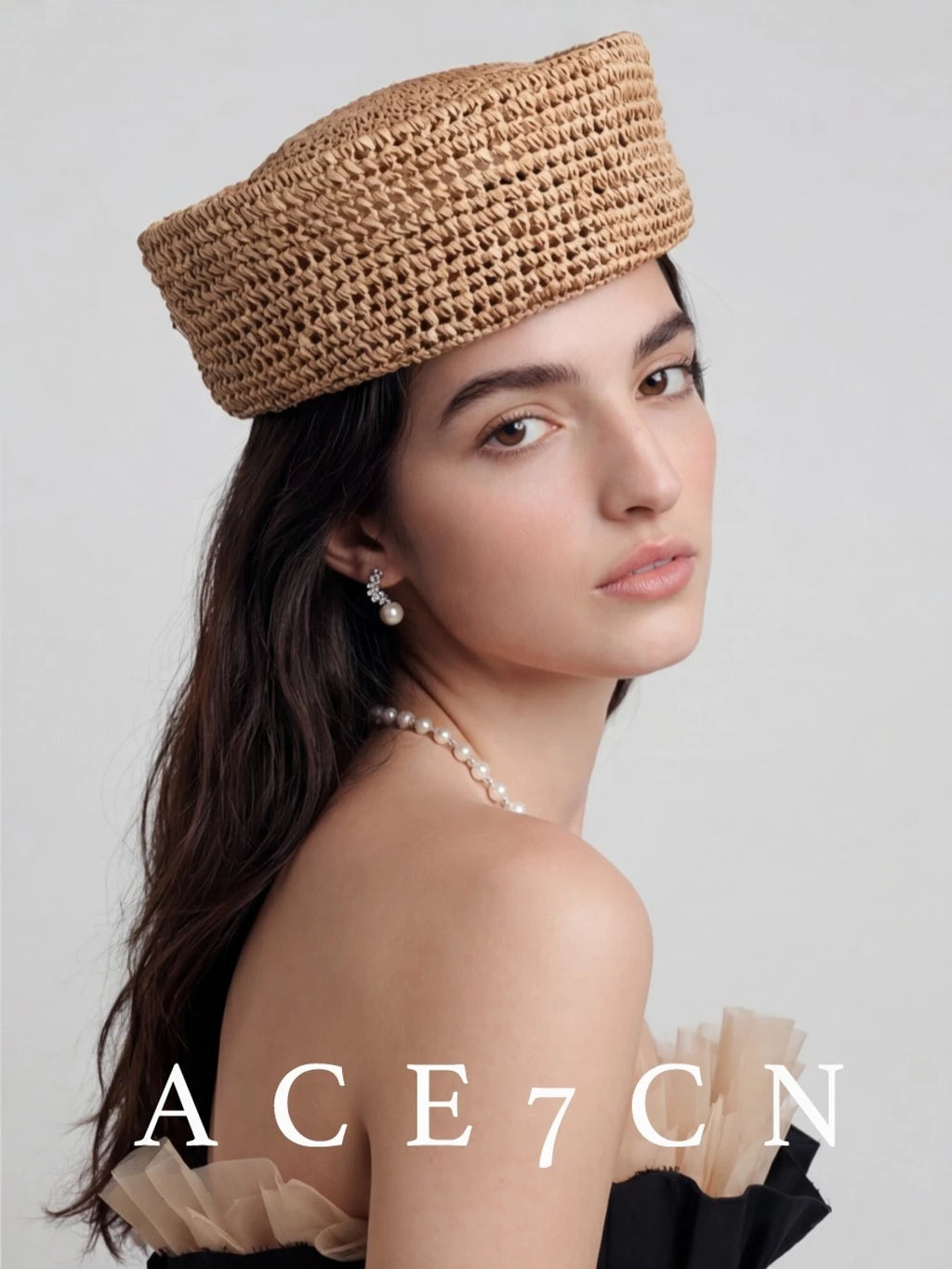 Hand-Woven Round Pillbox Hat — ACE7CN