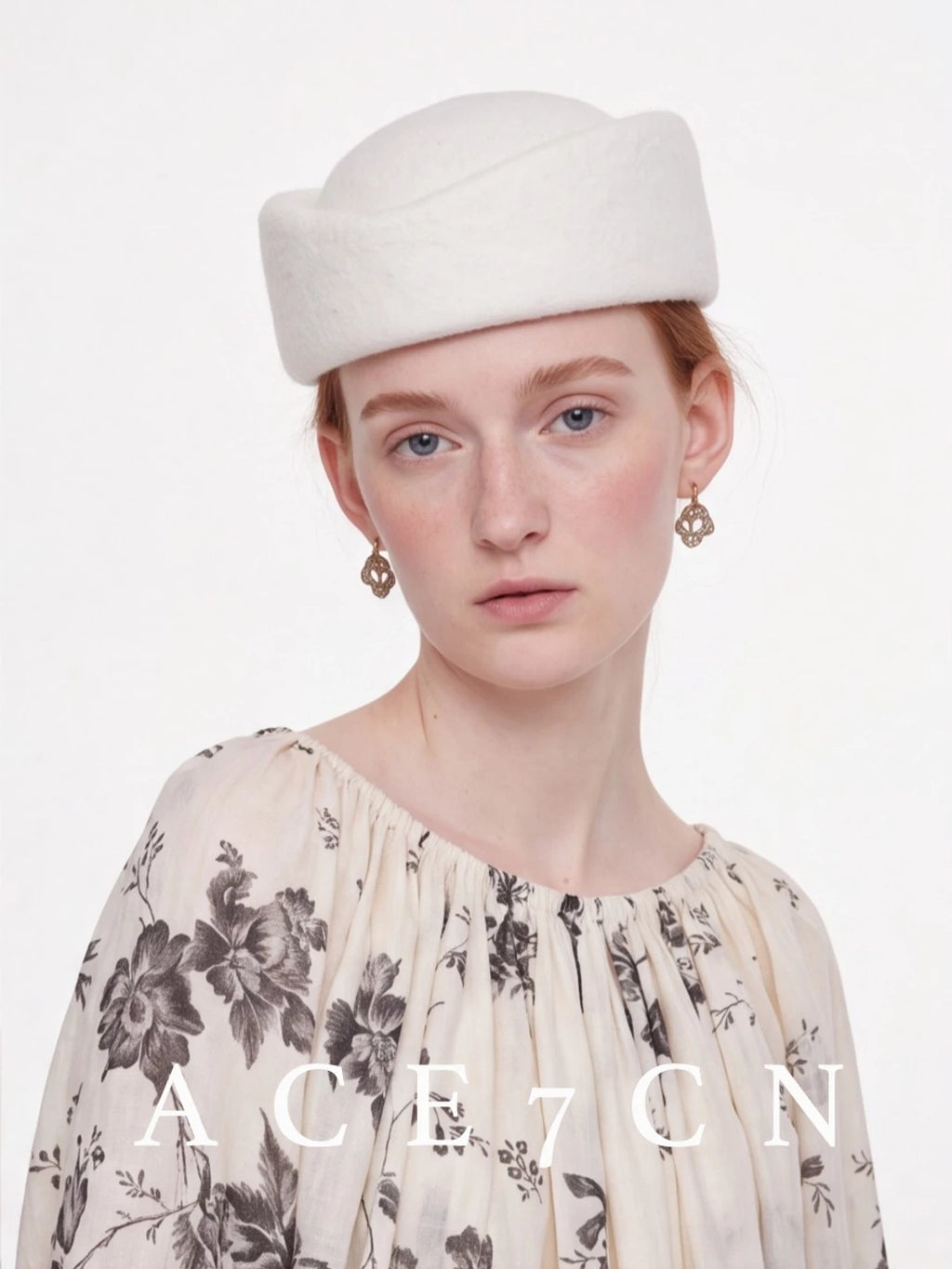 Round Wool-Blend Pillbox Hat — ACE7CN
