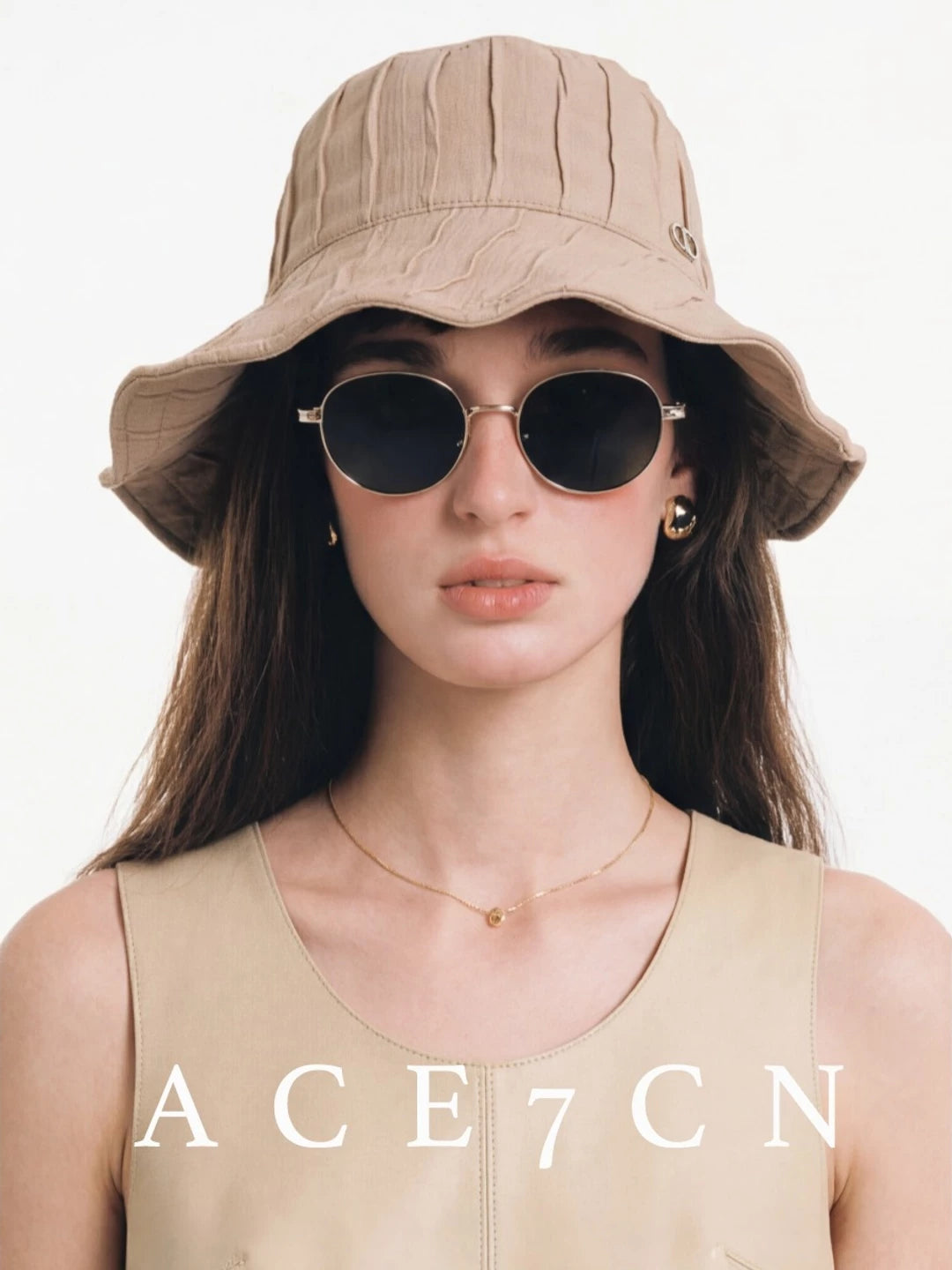 Hand-Pleated Wave-Brim Bucket Hat — ACE7CN
