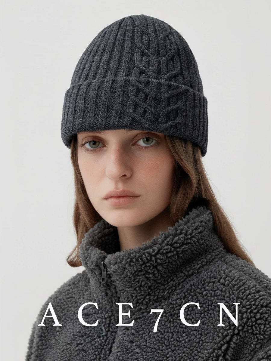 Cable-Knit Cashmere Beanie — ACE7CN