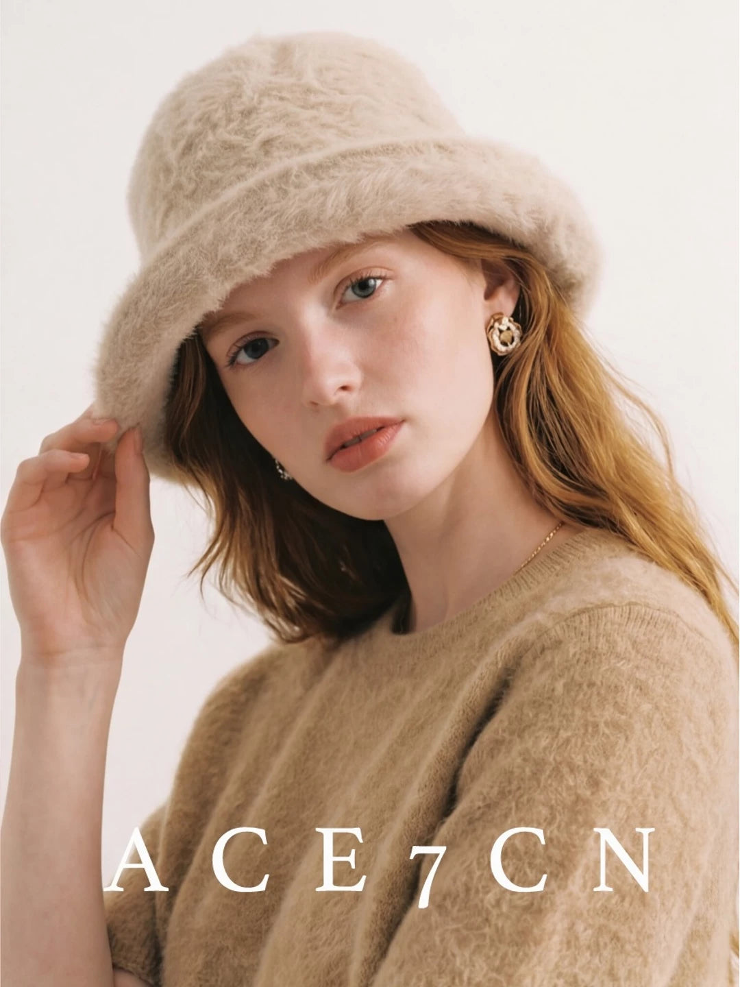 Long-Pile Angora Wool Cloche — ACE7CN