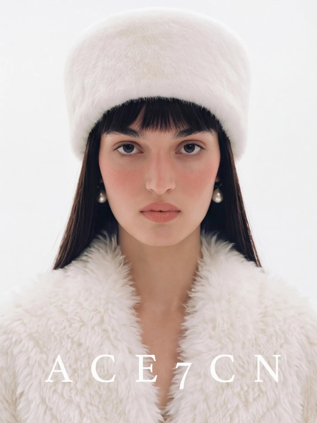 Snow Niche Fluffy Pillbox Hat pillbox Vintage Brimless