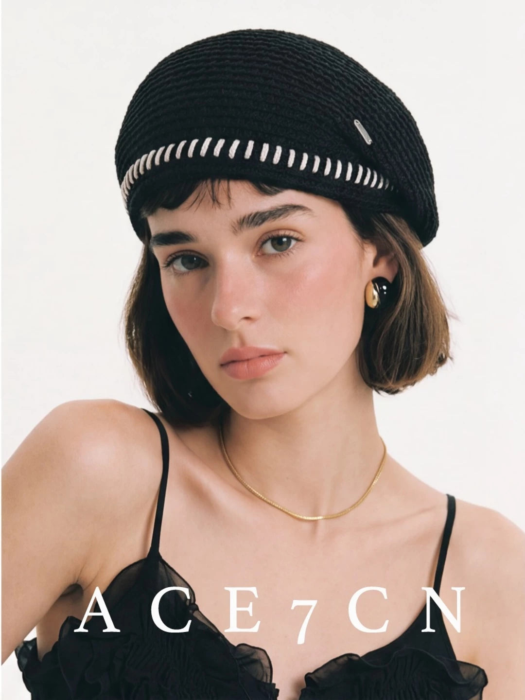 Hand-Stitched Openwork Painter Beret — ACE7CN