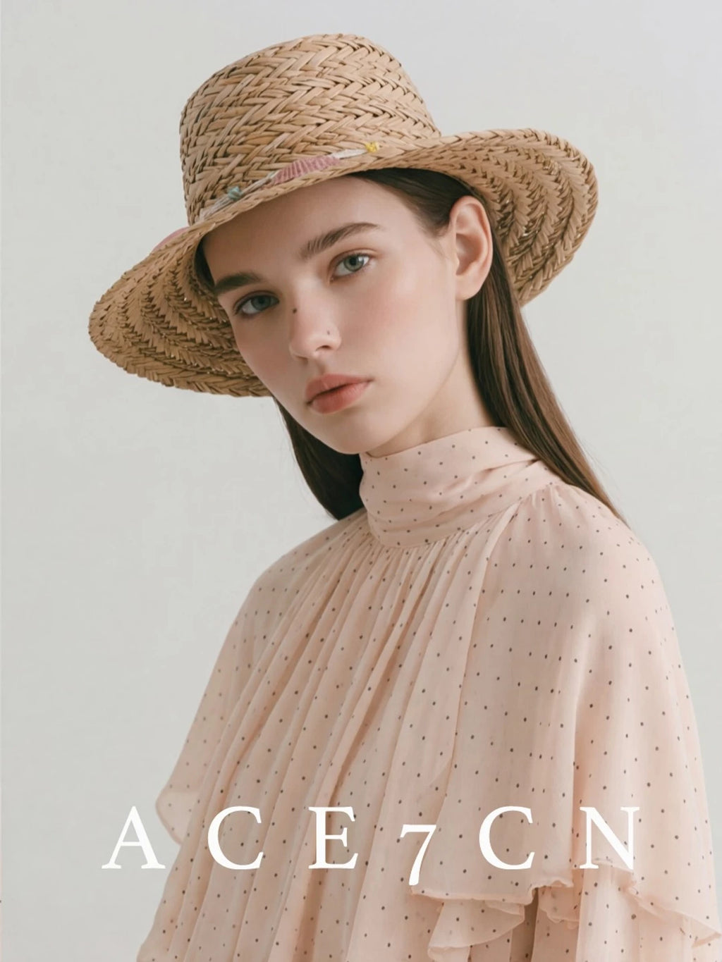 Shell-Embellished Straw Fedora — ACE7CN