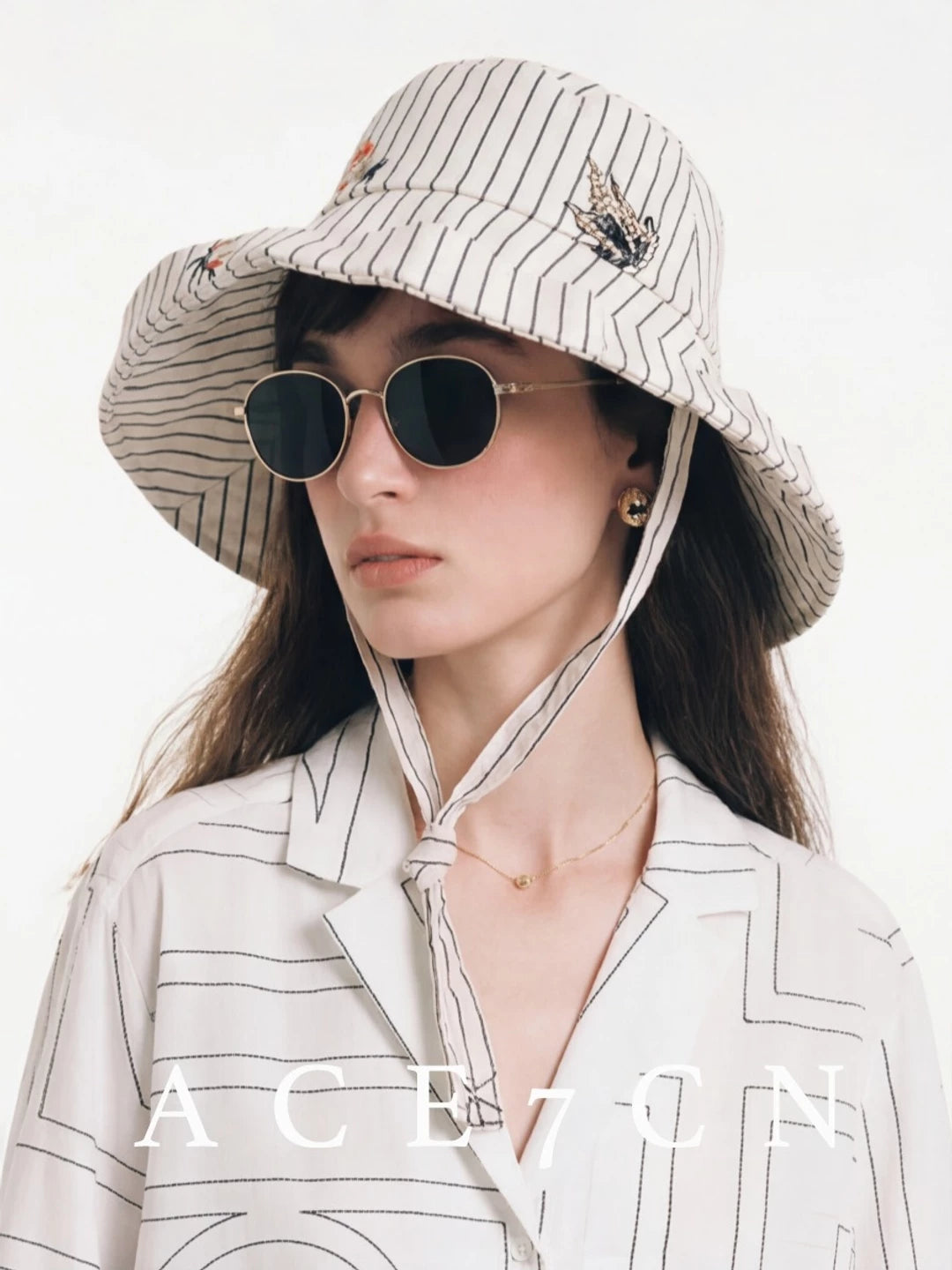 Embroidered Striped Wide-Brim Bucket Hat — ACE7CN